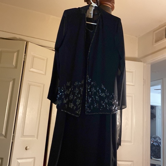 2piece black gown and jacket embellished with crystals formal beautiful - Picture 2 of 8